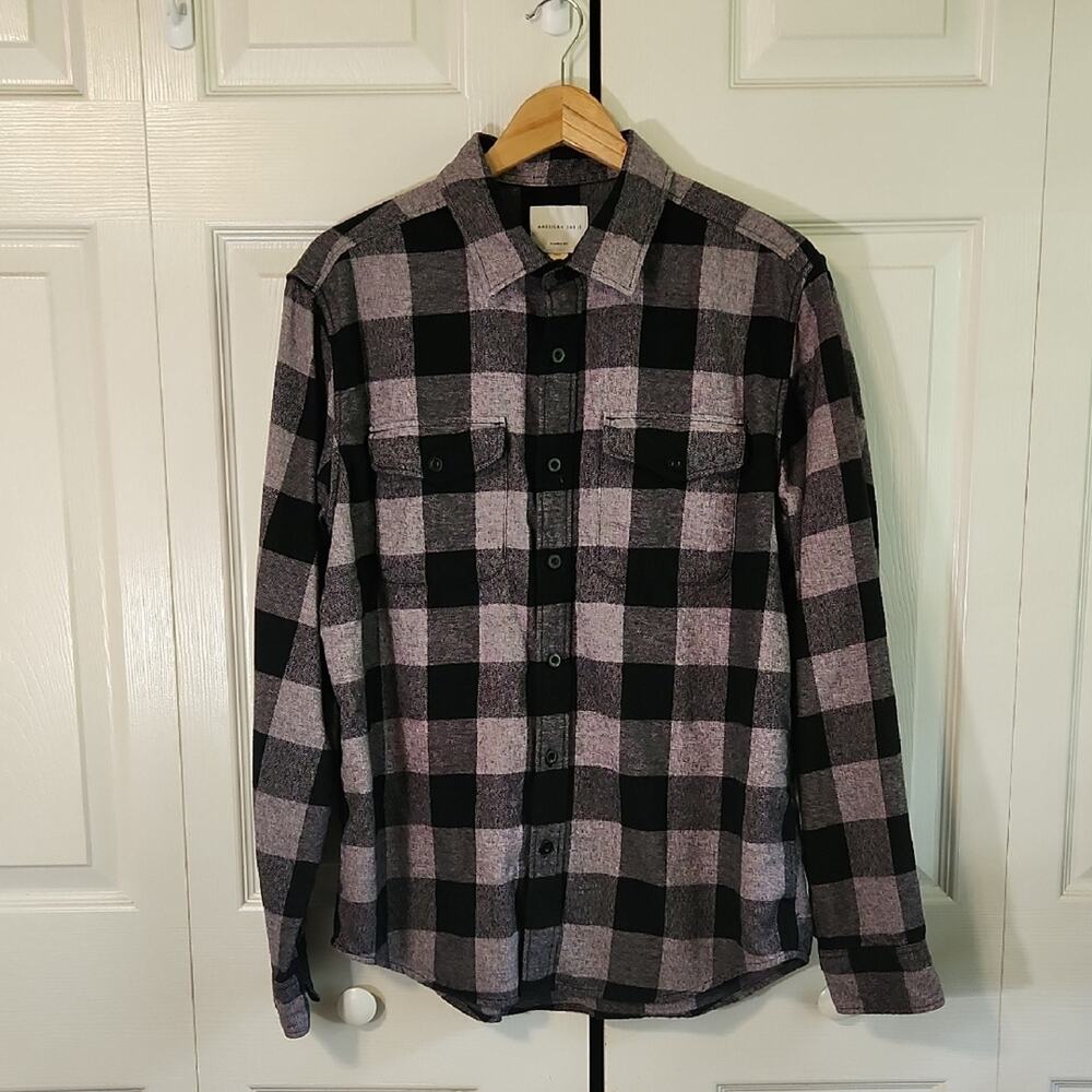 American Eagle Outfitters Women Black Gray Lavender Plaid Flannel XL Classic Fit